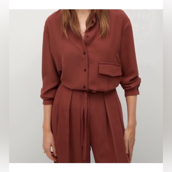 SEARCHING for this MNG rust red/brown blouse that pairs with the pants pictured. - Picture 3 of 3